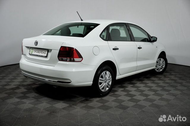 Volkswagen Polo 1.6 МТ, 2015, 60 000 км Volkswagen Polo 1.6 МТ, 2015, 60 000 км