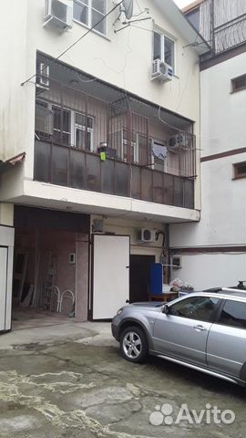 Гараж, > 30 м²