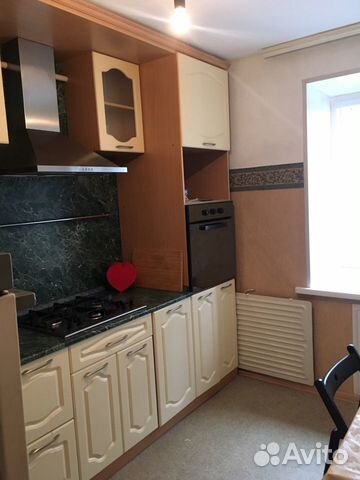 2-к квартира, 52 м², 2/10 эт.