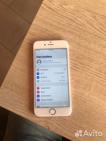 Телефон iPhone 6s