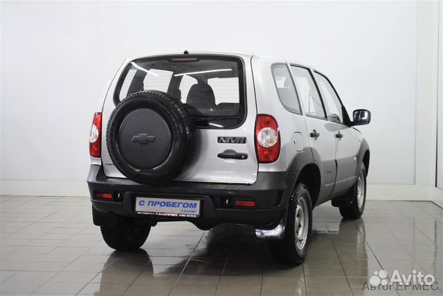 Chevrolet Niva 1.7 МТ, 2012, 42 100 км Chevrolet Niva 1.7 МТ, 2012, 42 100 км