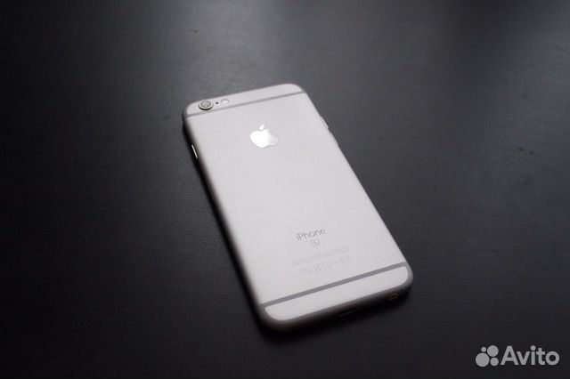 Телефон iPhone 6s 64Gb