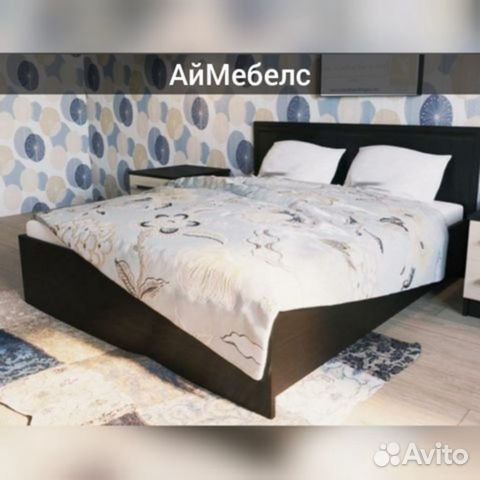 Кровать с матрасом