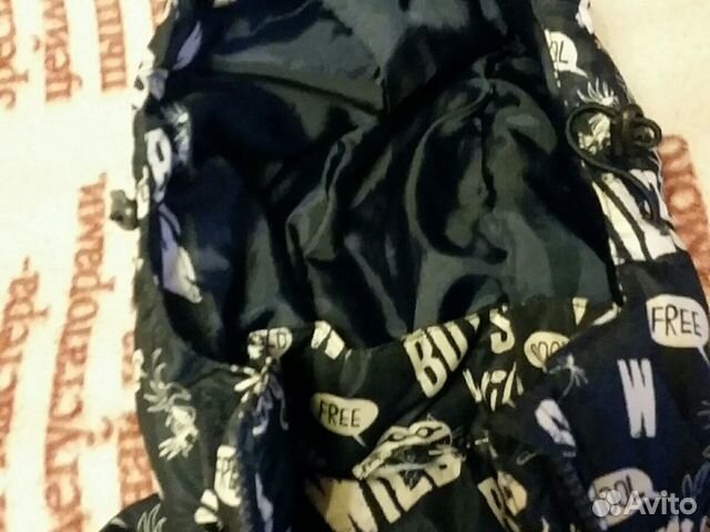 Куртка с капюшоном мальчику 2-4 года,в хорошем сос