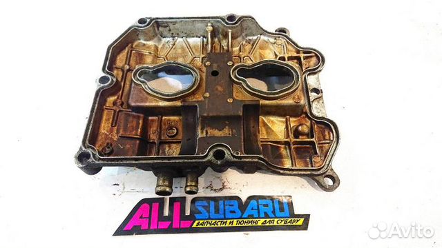 Клапанная крышка правая Subaru 2000 - 2013 Клапанная крышка правая Subaru 2000 - 2013