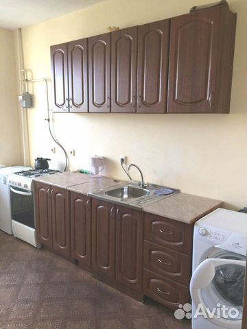 1-к квартира, 39 м², 4/10 эт.