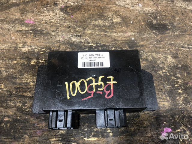 Блок комфорта VAG 1J0959799J Арт. 100757 Блок комфорта VAG 1J0959799J Арт. 100757