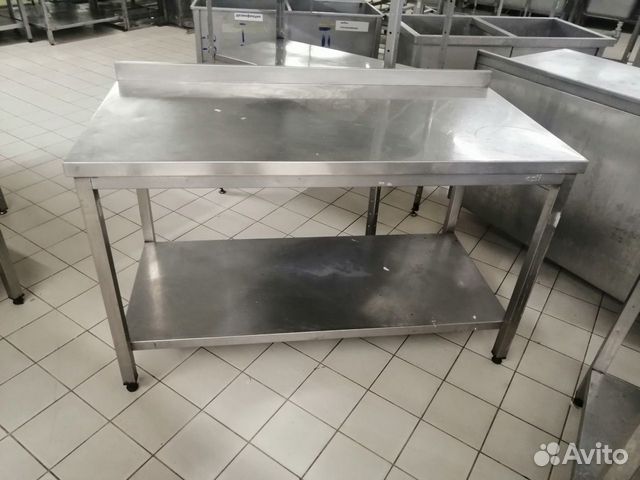 Стол из нержавейки с полкой 1400/700 Стол из нержавейки с полкой 1400/700