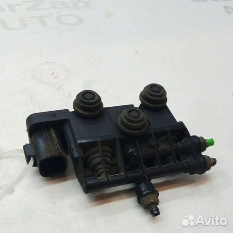 Клапан пневмоподвески Land Rover Range Rover Sport Клапан пневмоподвески Land Rover Range Rover Sport