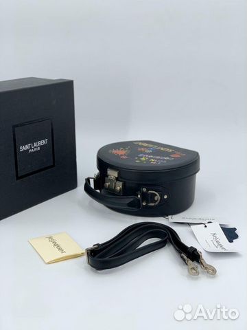 Новая женская сумка мессенджер кожа Saint Laurent Новая женская сумка мессенджер кожа Saint Laurent