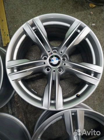 Диски новые оригинал R19 LU на BMW Диски новые оригинал R19 LU на BMW