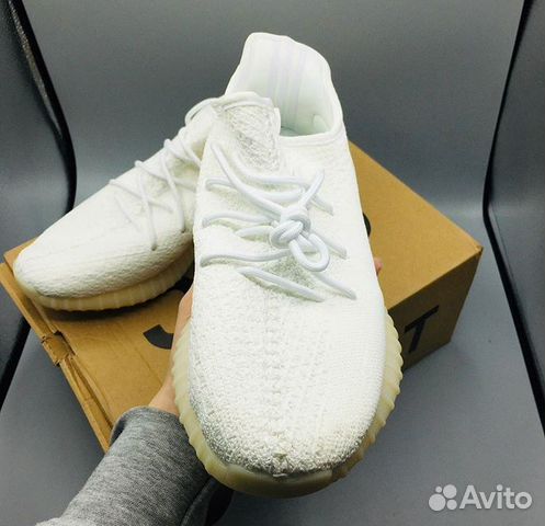 Кроссовки Yeezy Boost Кроссовки Yeezy Boost