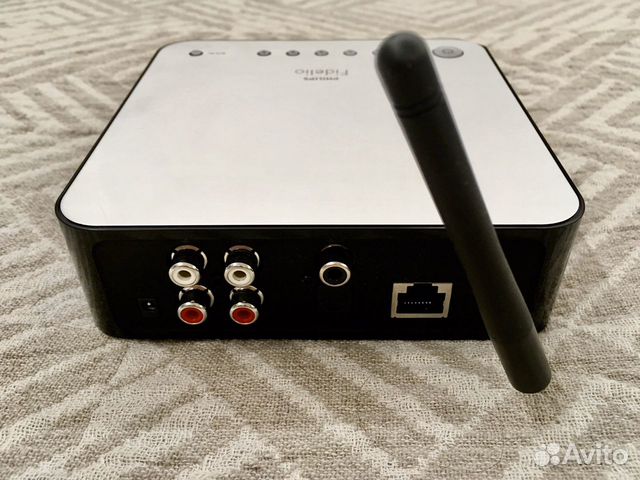 Интернет радио Philips Fidelio AW1000/10