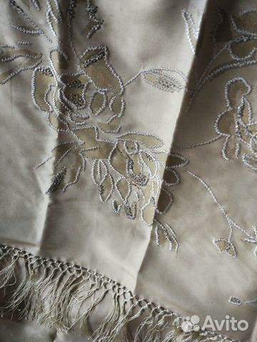 Новый шелковый палантин Laura Ashley Новый шелковый палантин Laura Ashley