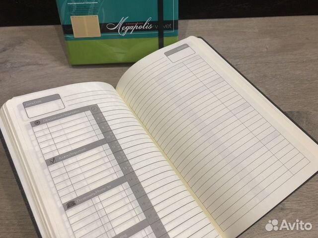 Ежедневники А5, салатовые, недатированные Ежедневники А5, салатовые, недатированные