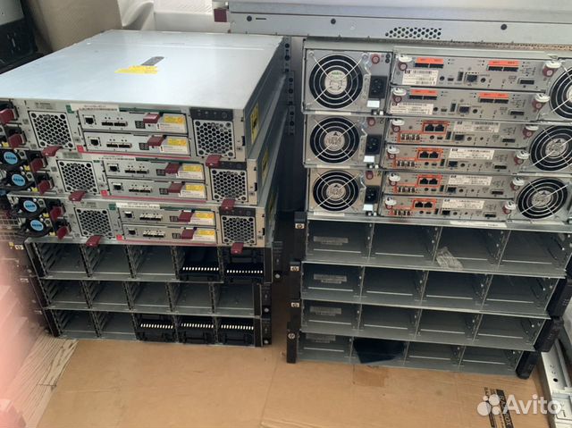 Полка hp, дисковый массив HP p2000 g3 SAS FC iscsi Полка hp, дисковый массив HP p2000 g3 SAS FC iscsi