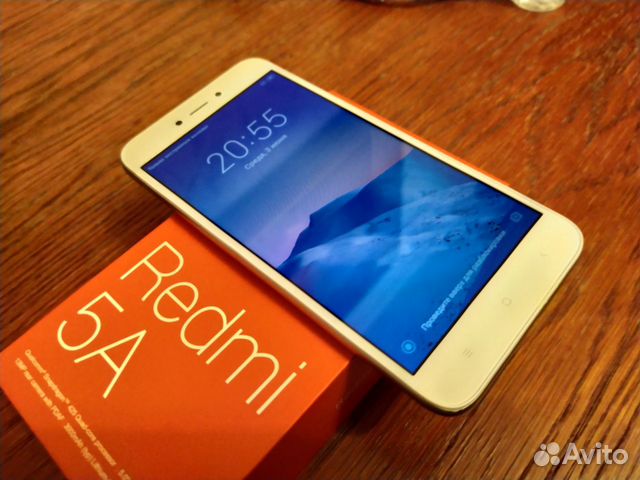 Смартфон Xiaomi Redmi 5a Gold + чехол в подарок Смартфон Xiaomi Redmi 5a Gold + чехол в подарок