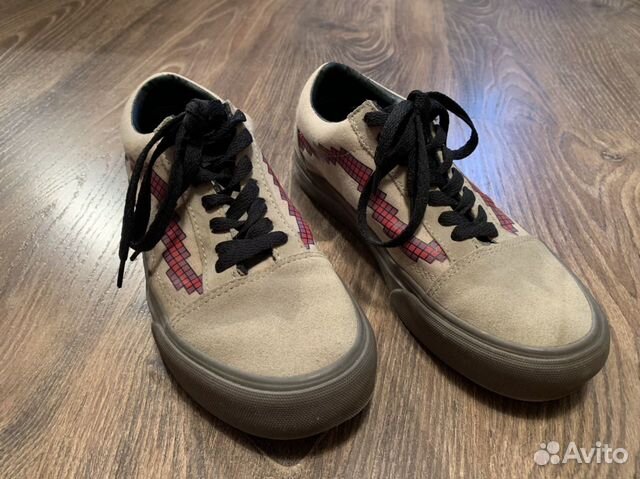 Vans nintendo (game over) Vans nintendo (game over)