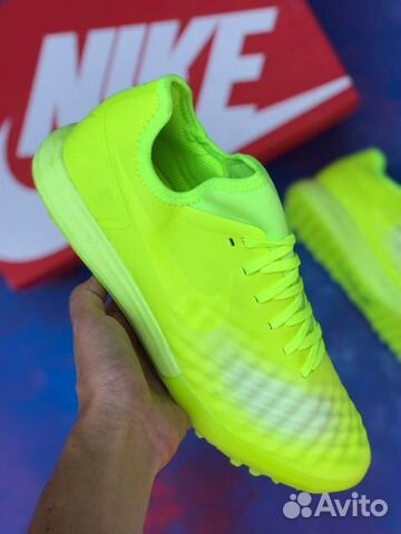 Сороконожки nike magistax finale II IC/найк магист