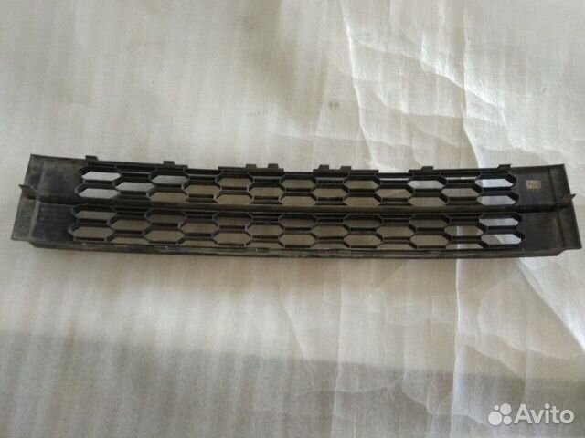 Skoda Octavia A7 решетка переднего бампера Skoda Octavia A7 решетка переднего бампера