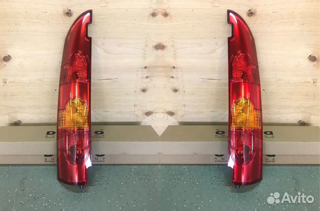 Фонарь задний Рено Кангу с 2003 по 2008