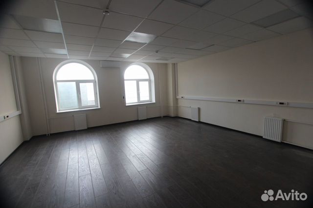 Помещение свободного назначения, 742 м²