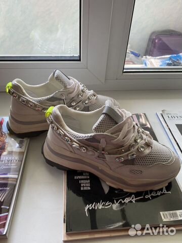 Массивные кроссовки с цепями Uterque Массивные кроссовки с цепями Uterque