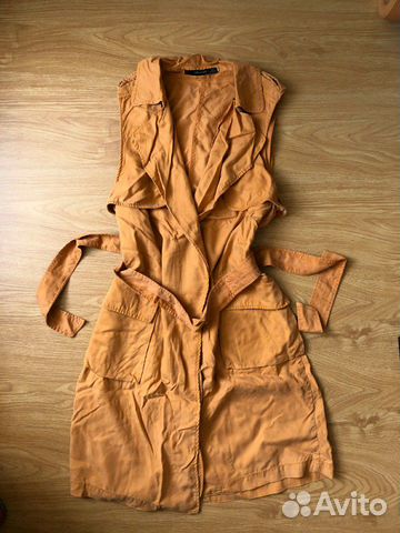 Плащ тренч Жилетка Zara горчичного цвета Плащ тренч Жилетка Zara горчичного цвета