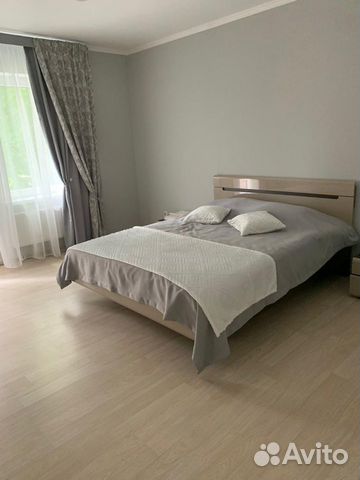 Дом 250 м² на участке 7 сот.