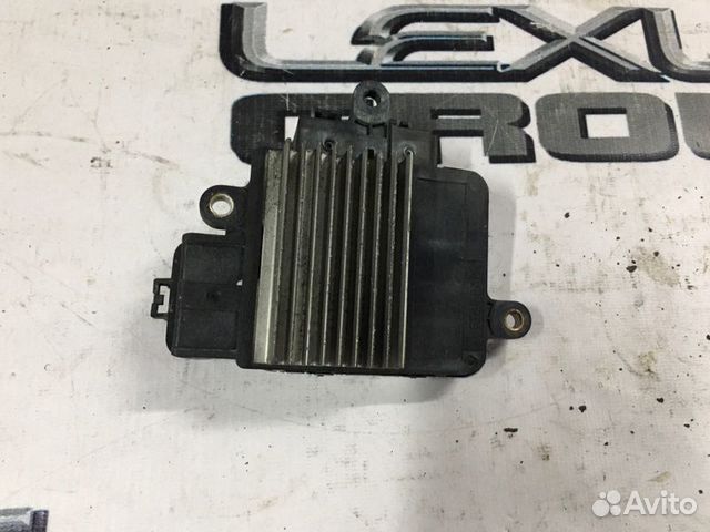 Блок управление вентиляторов Lexus Rx300 MCU35 Блок управление вентиляторов Lexus Rx300 MCU35