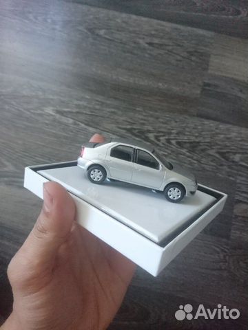 Renault logan 1:43 Renault logan 1:43