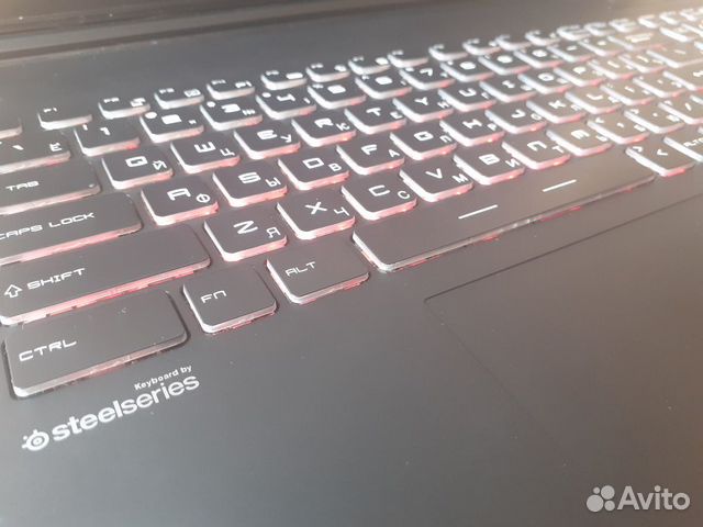 Игровой MSI I7-7700HQ/16GB/GTX 1050 TI