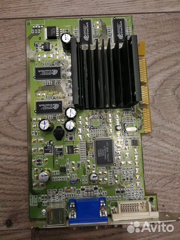Видеокарта Sapphire Radeon HD 3650 с 512 Мб