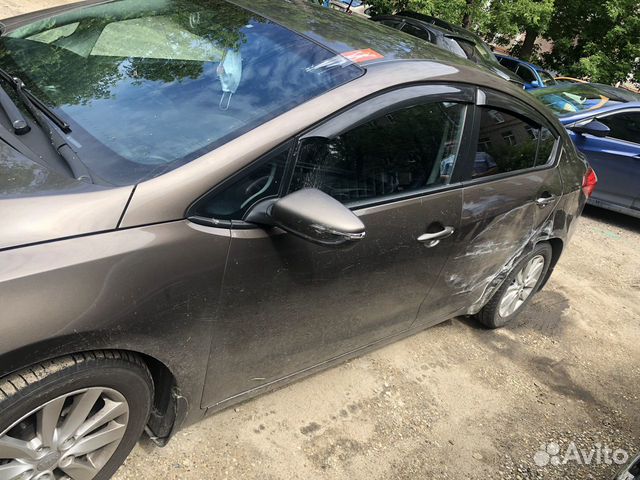 KIA Cerato 1.6 AT, 2014, битый, 114 000 км KIA Cerato 1.6 AT, 2014, битый, 114 000 км