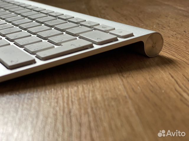 Клавиатура Apple