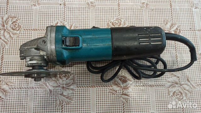 Болгарка makita 9558 Болгарка makita 9558