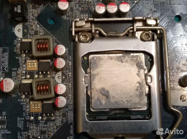 Материнская Плата Foxconn H67MXV и i3-2130 Материнская Плата Foxconn H67MXV и i3-2130