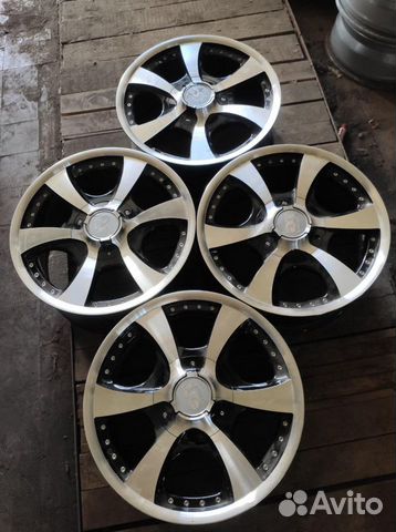 Диски новые литые R18 P на Toyota Mitsubishi Диски новые литые R18 P на Toyota Mitsubishi