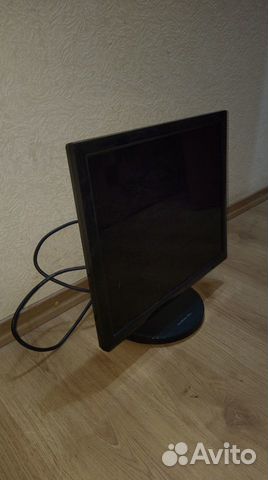 Монитор с битой матрицей Samsung Syncmaster 960BG