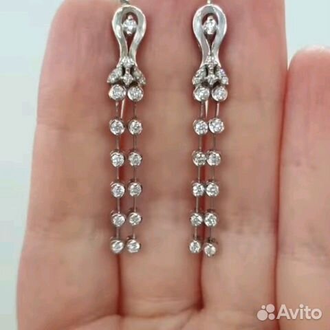 Серьги - подвески с бриллиантами Серьги - подвески с бриллиантами