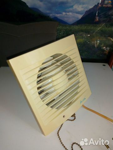 Вентилятор вытяжки