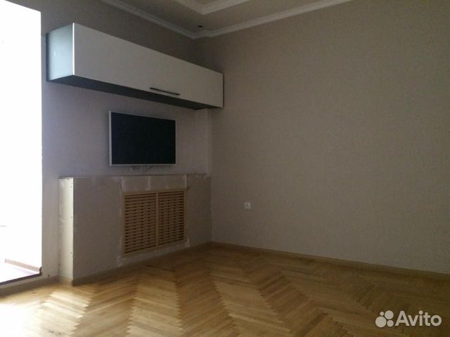 2-к квартира, 60 м², 1/4 эт.