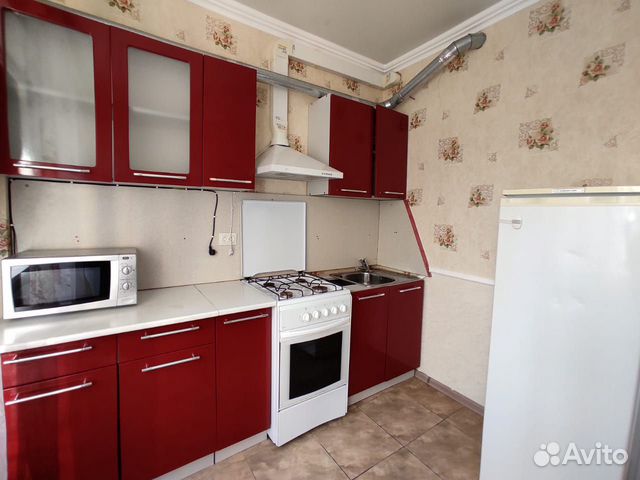 2-к квартира, 65 м², 2/6 эт.