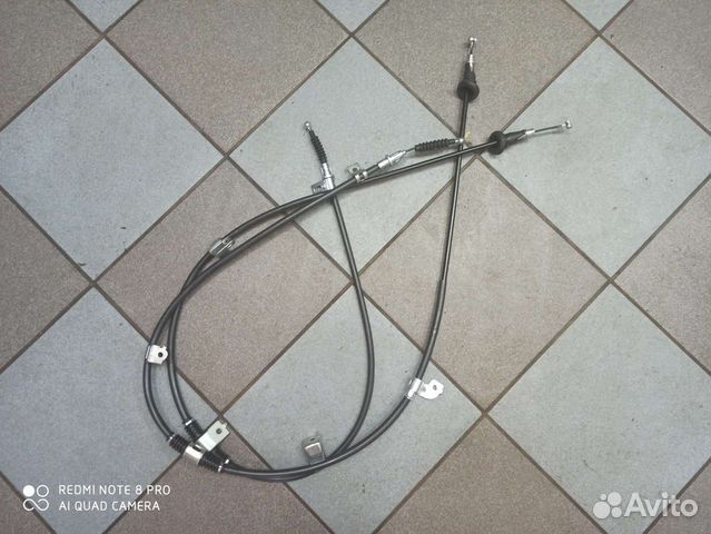 Mitsubishi ASX трос ручника