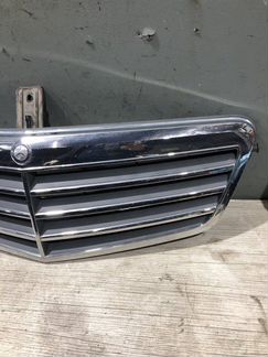 Решетка радиатора Mercedes-Benz E-Class W212