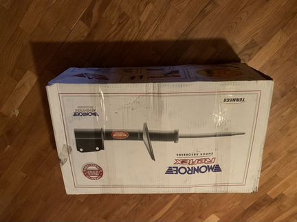 Передние стойки амортизатора Monroe