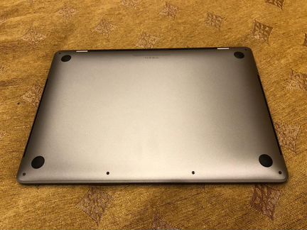 MacBook Pro 13 Retina 2020 i5 2 GHz/16 GB/512 SSD
