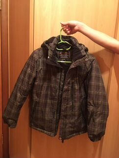 Куртка зимняя для мальчика на 140 см