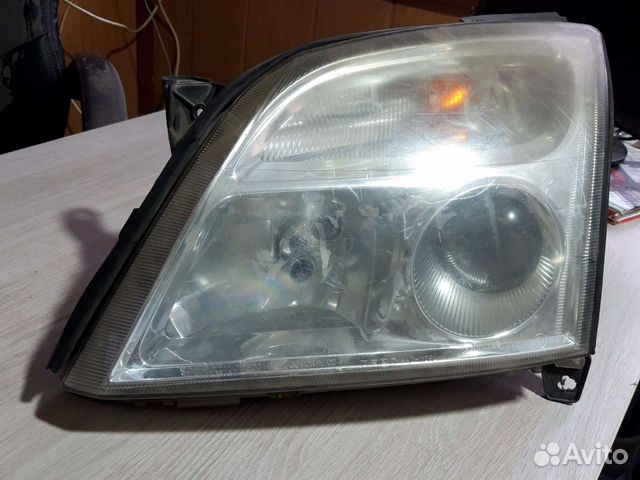 Фара левая Opel Vectra C