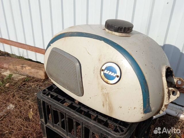 Топливный бак на мотоцикл